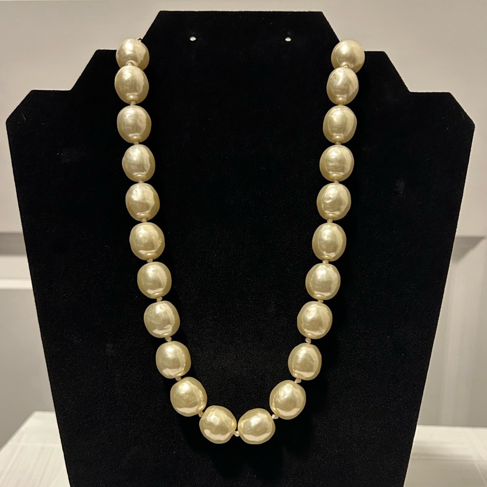 Off-White/Cream Colored Double-Knotted Large Pearl Necklace with Gold Chain